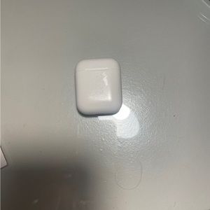Apple AirPods (1st generation)
